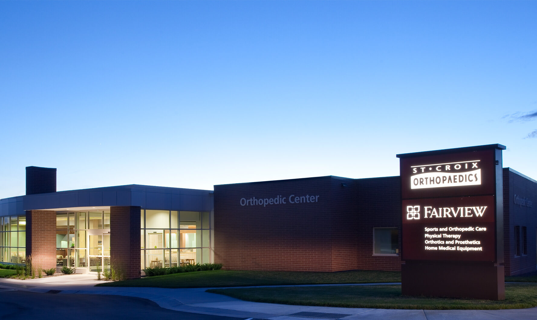 Mohagen Hansen | Architecture | Interior Design | Minneapolis | Fairview Wyoming Orthopedic Specialty Center